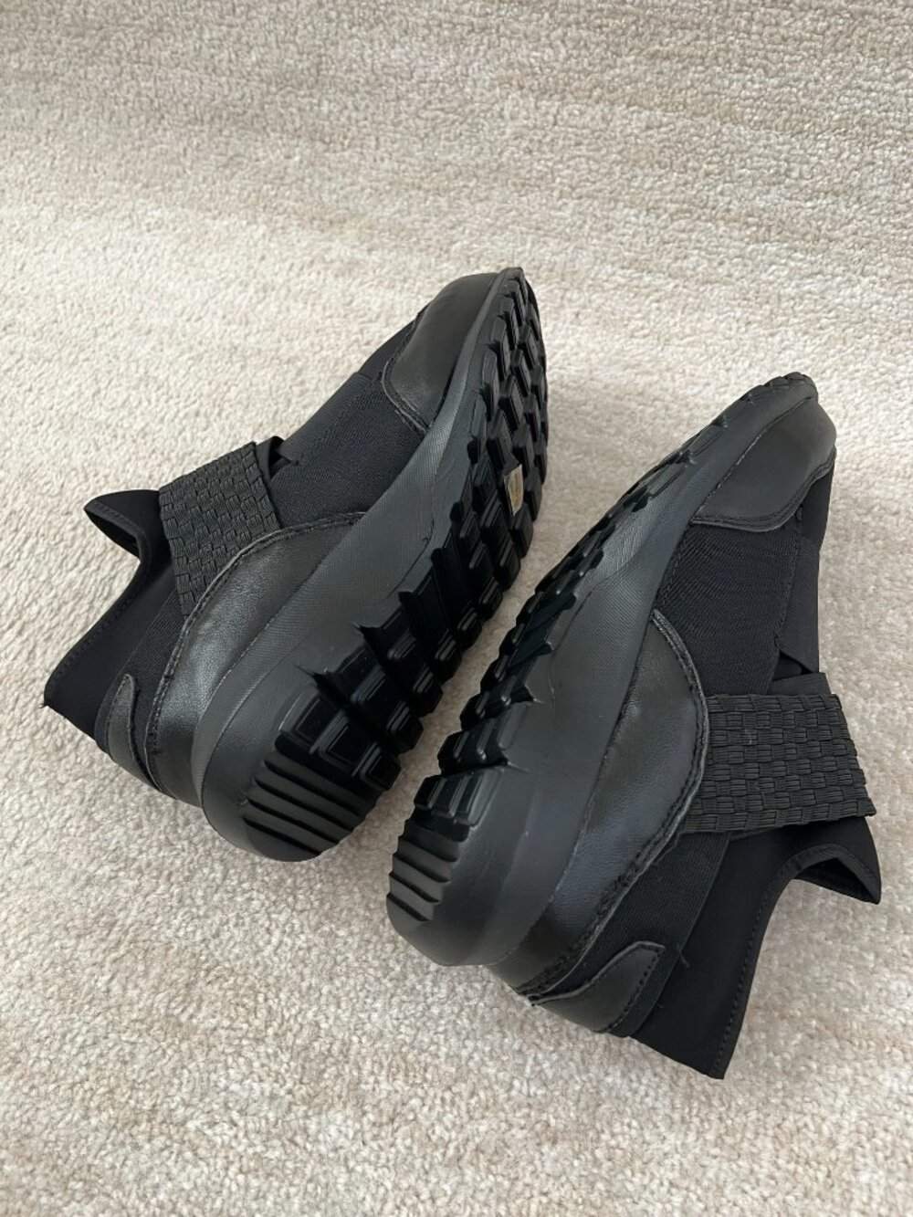 Bernie Mev Freedom Black Elastic Woven Cross Strap Slip On Sneakers Shoes 44 - Picture 6 of 12